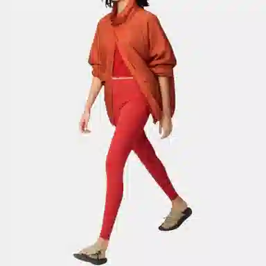 UNIQLO x Clare Waight Keller SS25 C