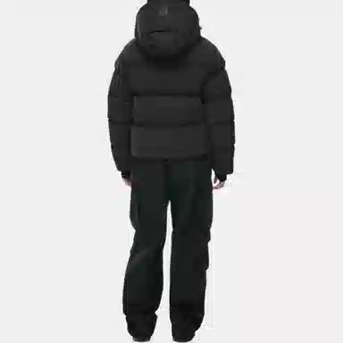 ARITZIA Super Puff Hi-Vis Reflective Shorty 4