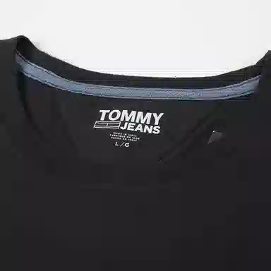 Tommy Hilfiger T