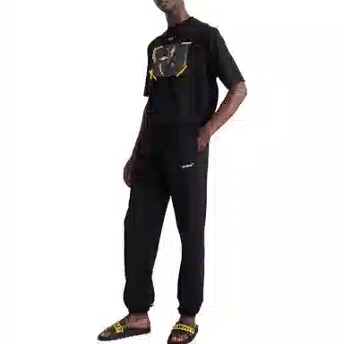 OFF-WHITE Diagonal Arrows Tee