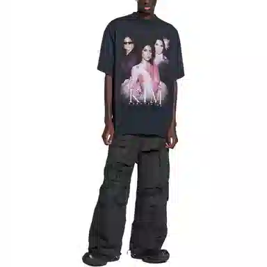 Balenciaga T