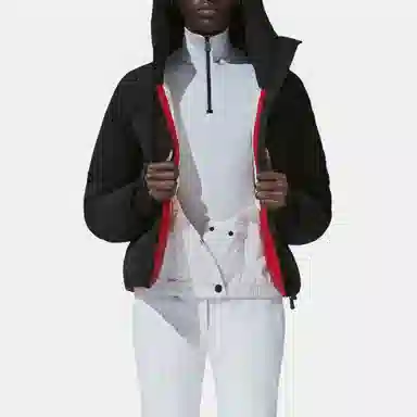 Moncler FW21 logo
