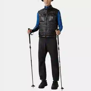 Moncler FW24 OLLONLogo