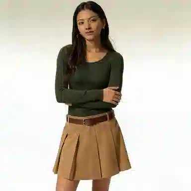 UNIQLO Slim Ribbed U-Neck Long Sleeve Tee Women