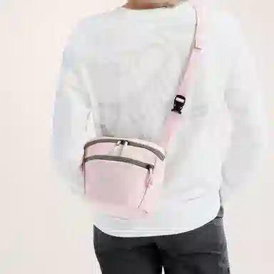 Arcteryx Mantis 2 2.5L Logo