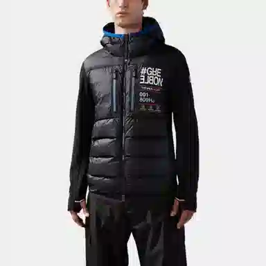 Moncler FW22 Logo