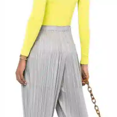 PLEATS PLEASE ISSEY MIYAKE