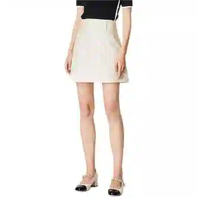 NINE WEST