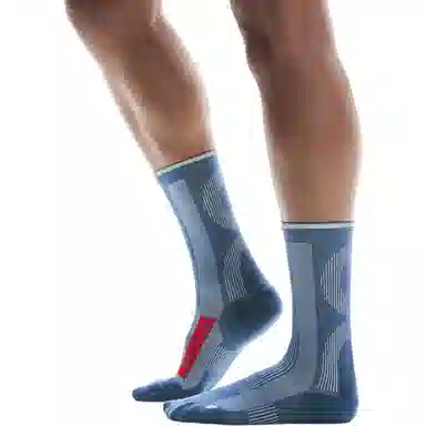 On x PLEASURES x The Loop Running Supply Co. 1