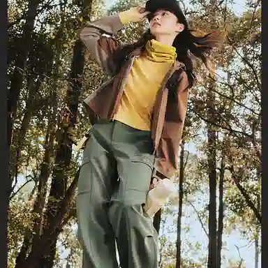 蕉下 简约纯色拉链休闲裤 女款