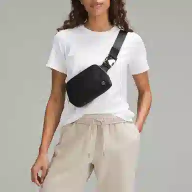 Lululemon Everywhere 1L