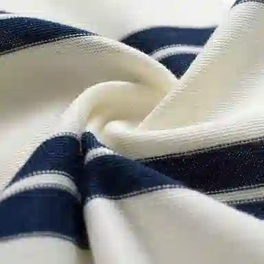 Skechers logoT (0280)