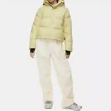 Aritzia TNA Super Puff Shorty