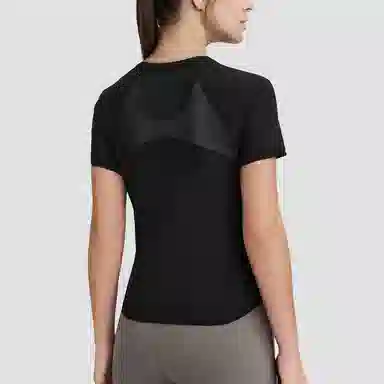 DESCENTE WOMENS TRAINING logo T