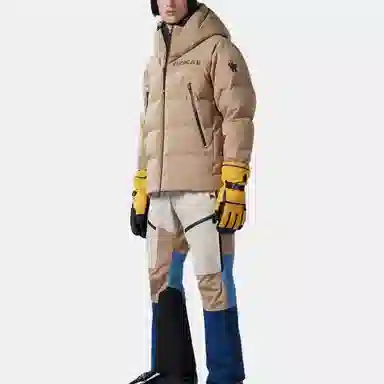 Moncler Fellberg Short Down Jacket