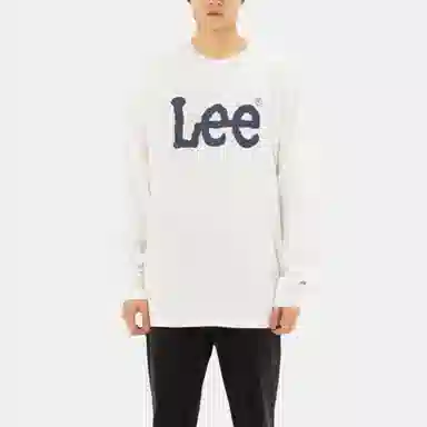 Lee T