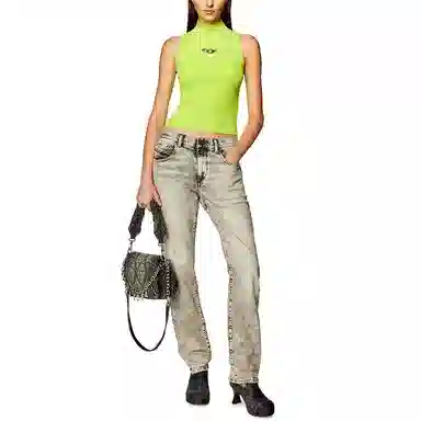 DIESEL SS24 OVAL DLogo