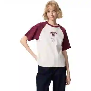 UNIQLO x PEANUTS SS25 logoT