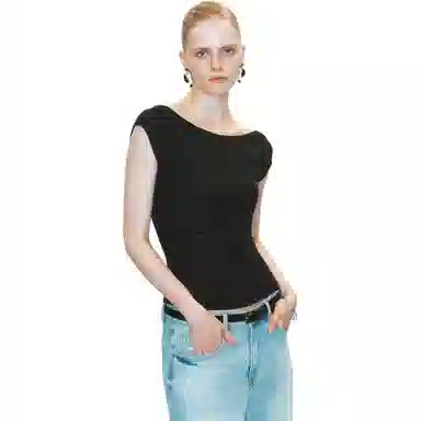 URBAN REVIVO UR T T_