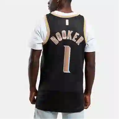 Nike Dri-FIT V