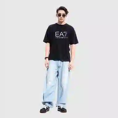 EMPORIO ARMANI EA7 LogoT