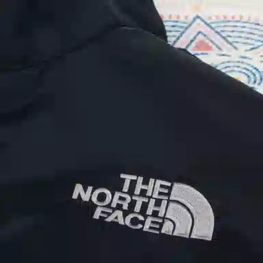 THE NORTH FACE Logo