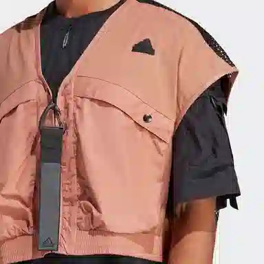 adidas City Escape Premium Vest Logo