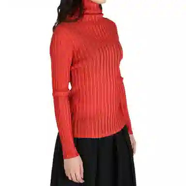 PLEATS PLEASE ISSEY MIYAKE