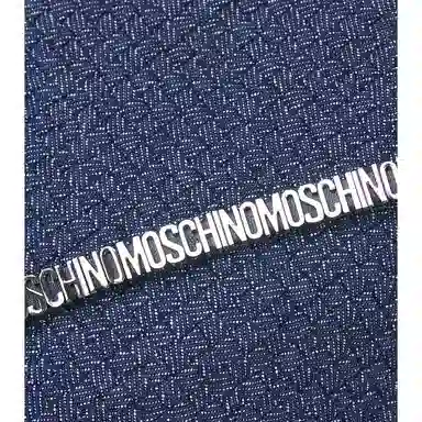 MOSCHINO Lettering