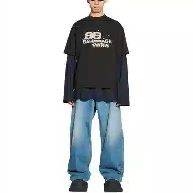 Balenciaga SS23 T