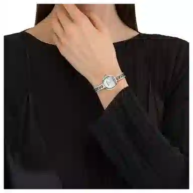 FERRAGAMO 23