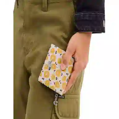 COACH Snap Wallet 10