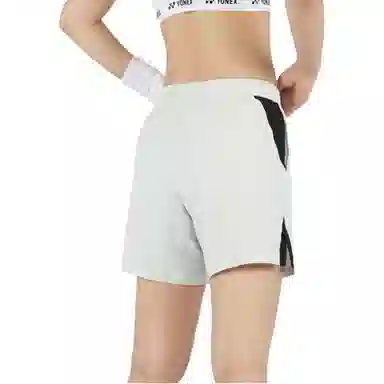 YONEX