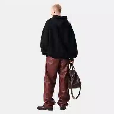 WRSTBHVR PIONEER LOGOclean fit