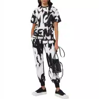 Alexander McQueen LogoT