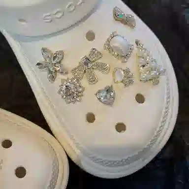 crocs DIY