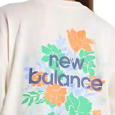 New Balance Flower Oversize T