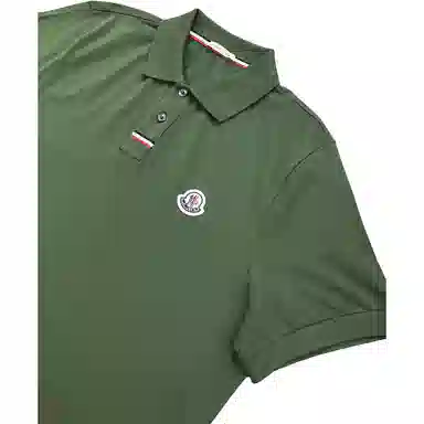 Moncler T