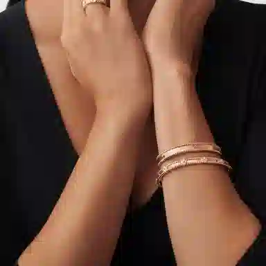 Van Cleef & Arpels Perlée Sweet Clovers Bracelet Rose Gold