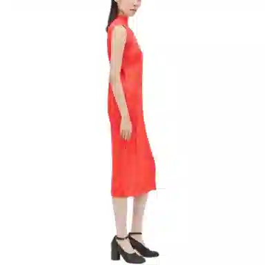 PLEATS PLEASE ISSEY MIYAKE