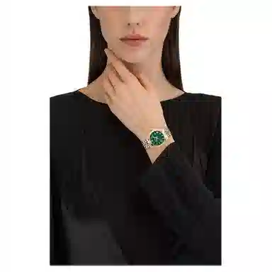 FERRAGAMO 28