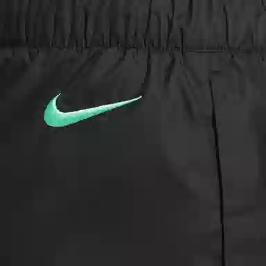 Nike Sportswear Repel Logo