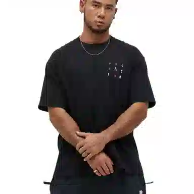 UNDEFEATED SS25 logoT