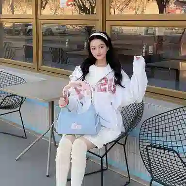 Lee Cloud Dumpling Bag Light Blue Pink