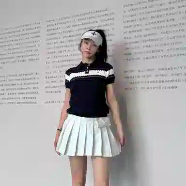 Elle Active LogoPolo