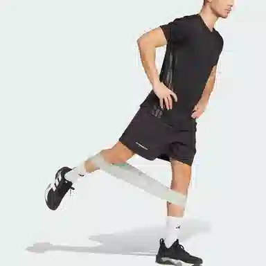 adidas ESSENTIALS SS25