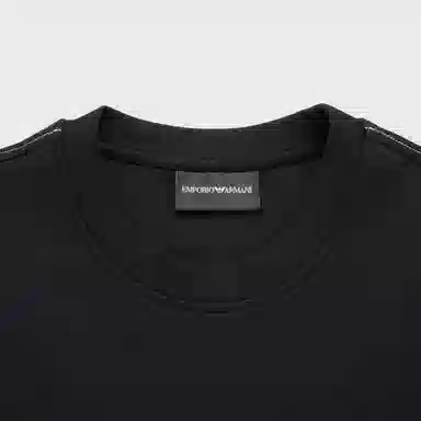EMPORIO ARMANI SS22 Logo