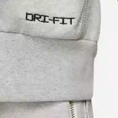 Nike Dri-FIT Standard Issue LogoT