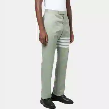 THOM BROWNE FW22 Logo