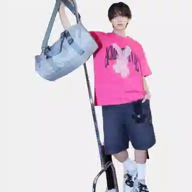 acme de la vieADLV SS24 T